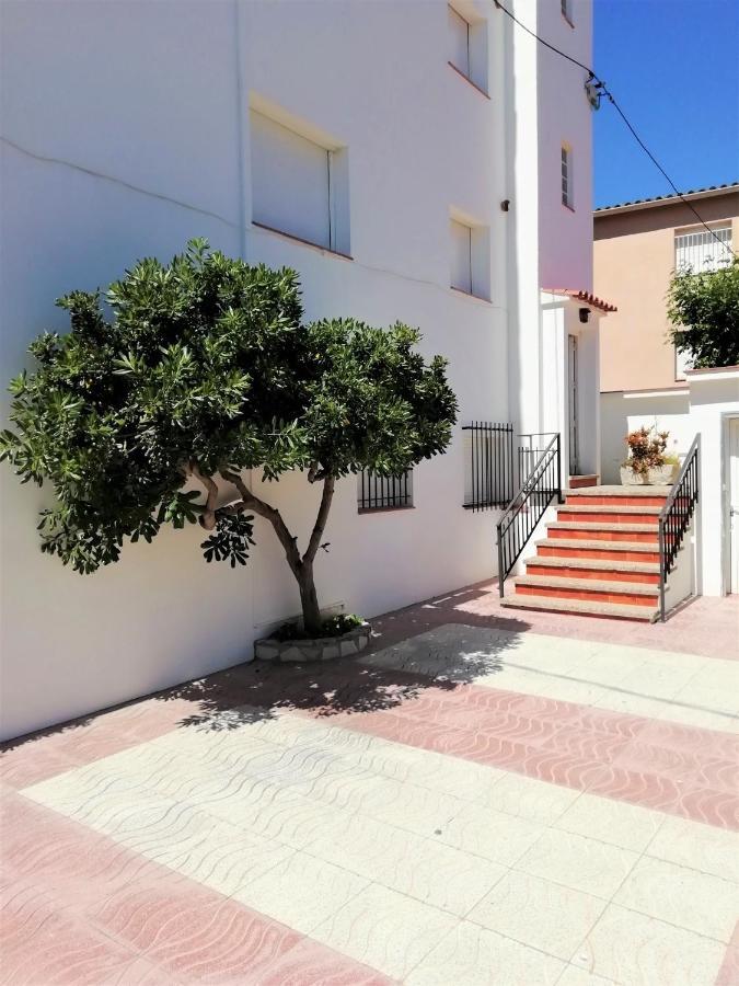 Trill Noray Apartamentos レスタルティット エクステリア 写真